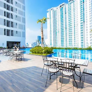 Annie Saigon - Rivergate Apartment